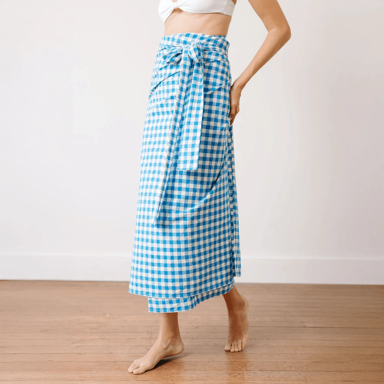 Blue Bay Gingham Tie Sarong - Image 3