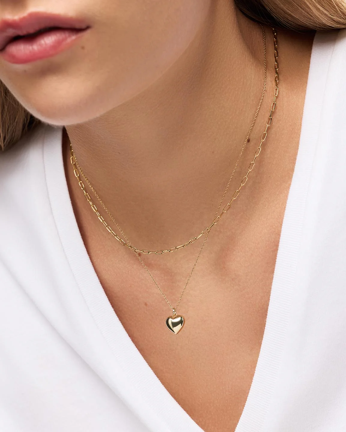 Lev Small Gold Heart Necklace - Image 2