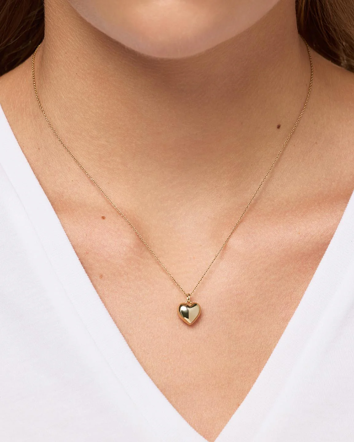 Lev Small Gold Heart Necklace - Image 3