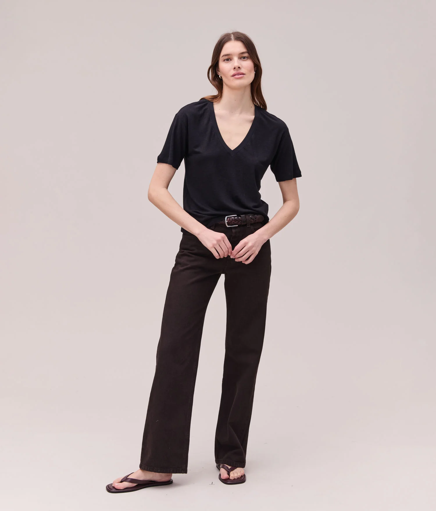 Womens Linen Jersey V Neck Tee - Linen Jersey - Black - Image 4